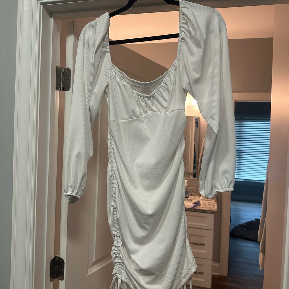 Chic Long Sleeve White Dress